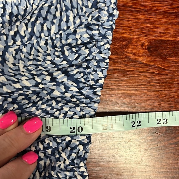 CeCe Women Blouse M Blue White Tier 3/4 Sleeves Stretch Waist w/Tie Off-Shoulder - Picture 10 of 11